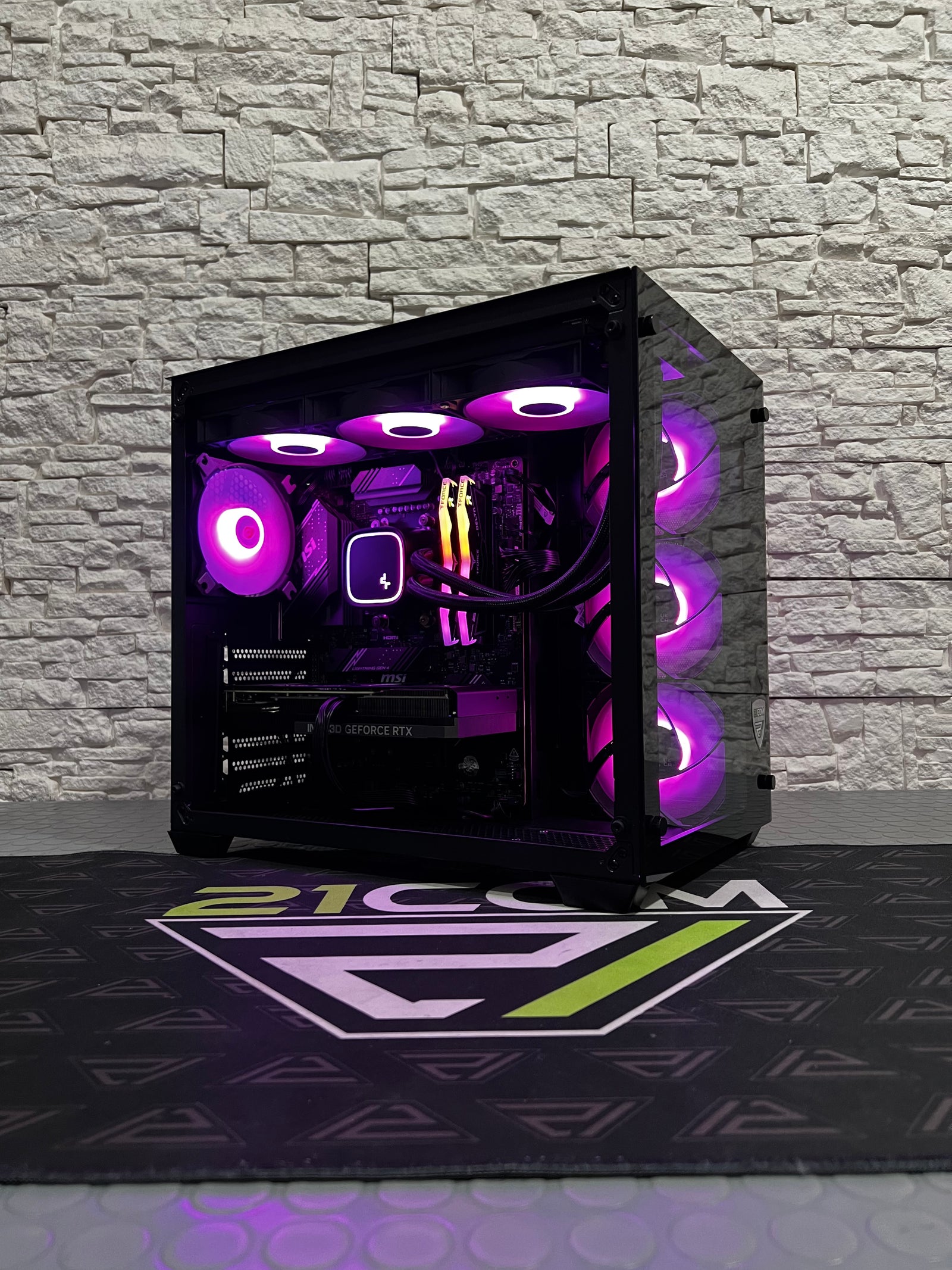 RIG 29 / Ryzen 7 / 32GB / RTX 5070 / 1TB