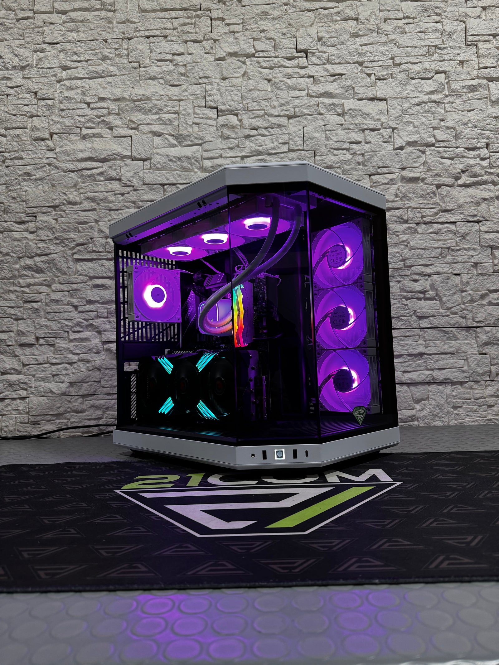 RIG 39 / Ryzen 7 / 32GB / RTX 5070 TI / 1TB