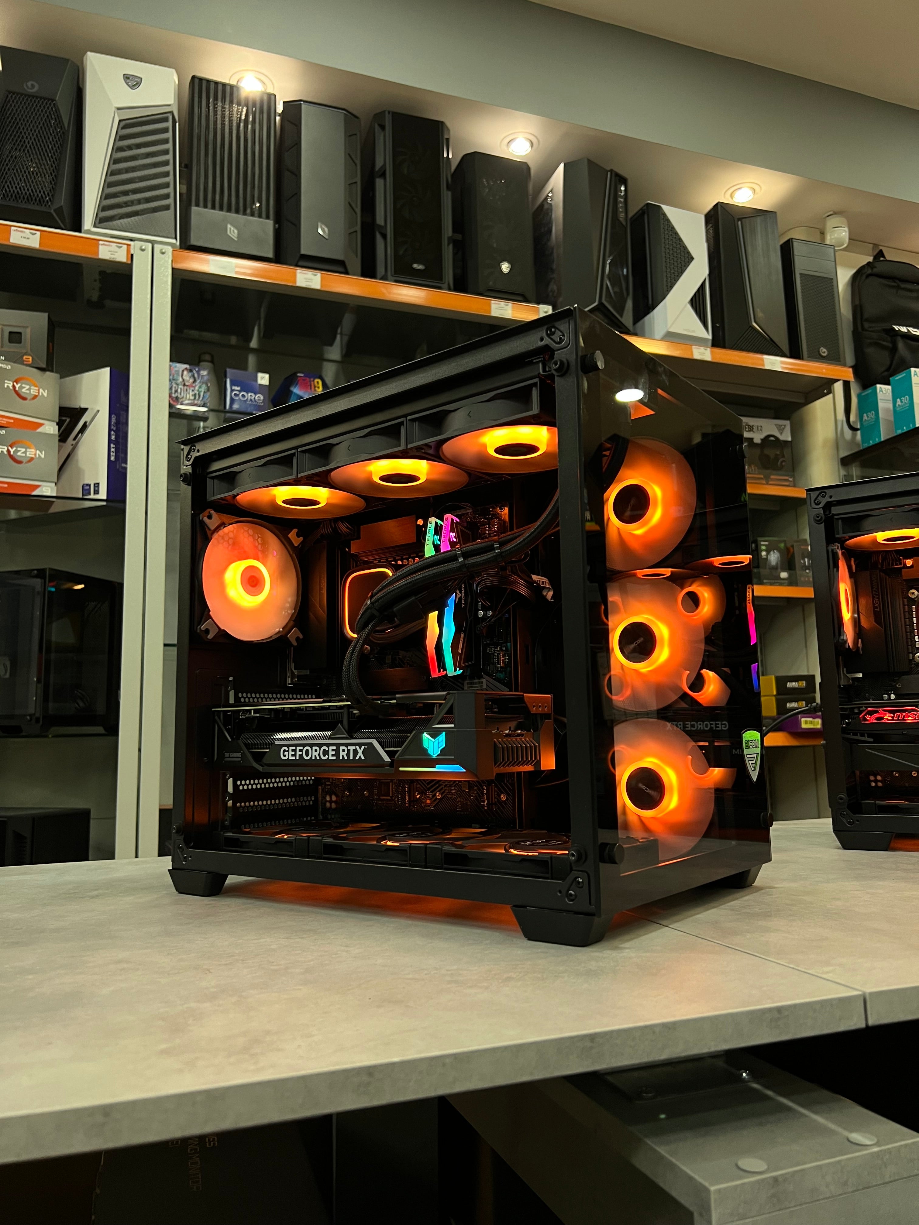 RIG VISION V1 - i5-14400F / RTX 5060 TI 16GB / DDR5 32GB / 1TB