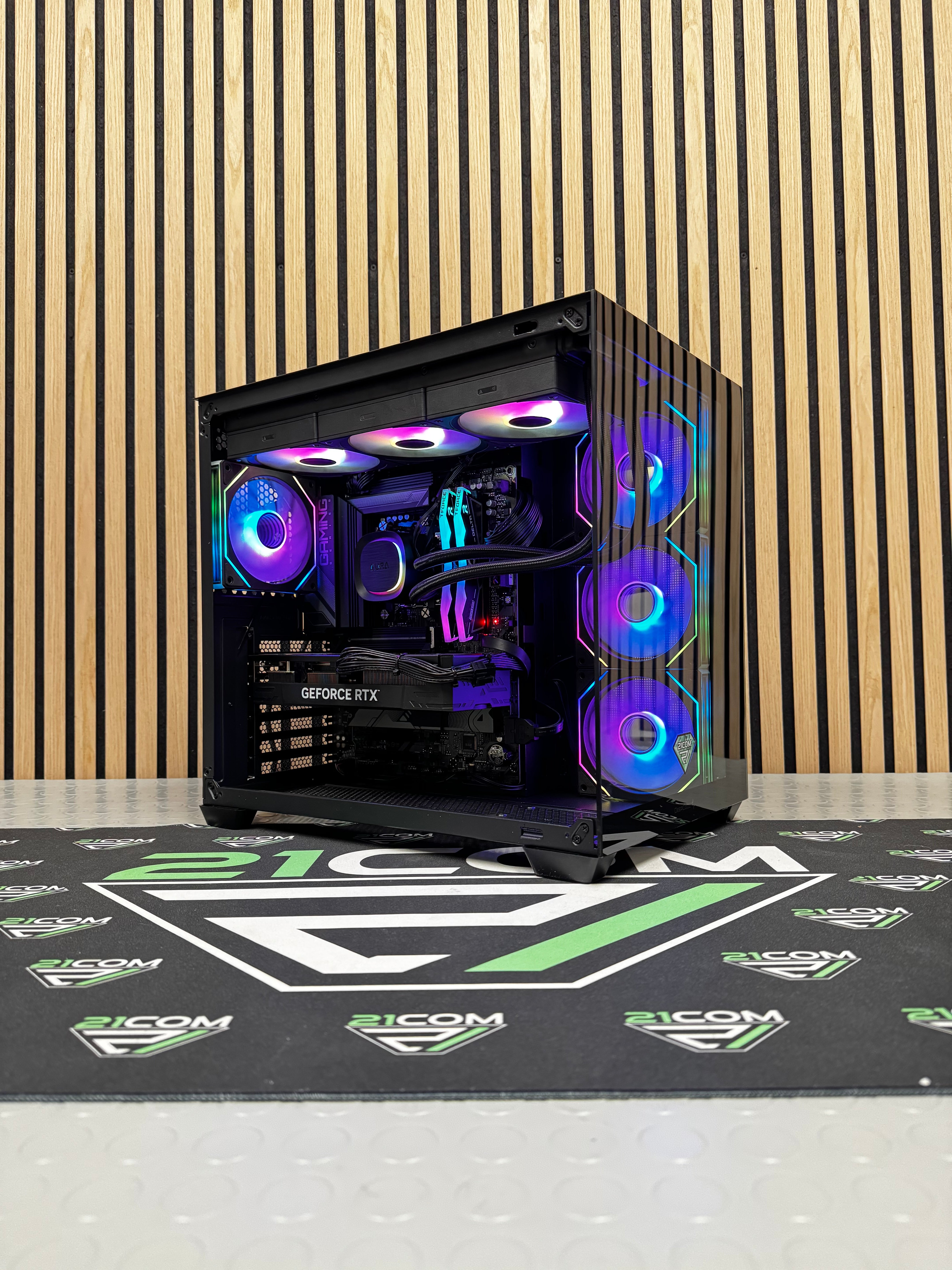 RIG MASTER V9 / Ryzen 7 / 32GB / RTX 5070 TI / 1TB