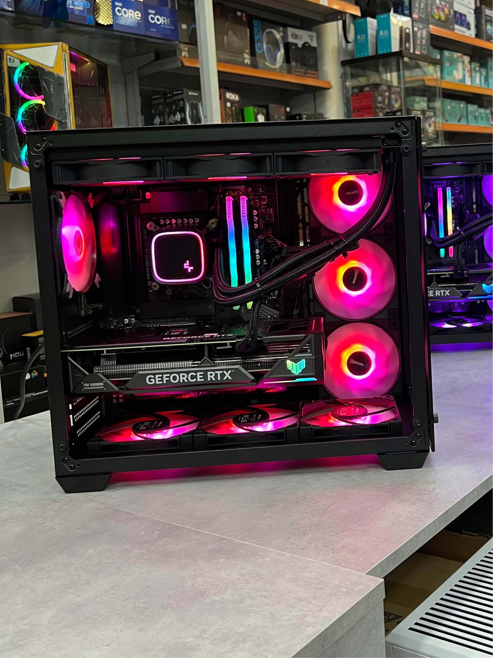 RIG VISION V2 - i7-14700F / RTX 5060 Ti 16GB / DDR5 32GB / 1TB